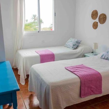 Three Bedroom House By The Sea Agua Amarga  Εξωτερικό φωτογραφία